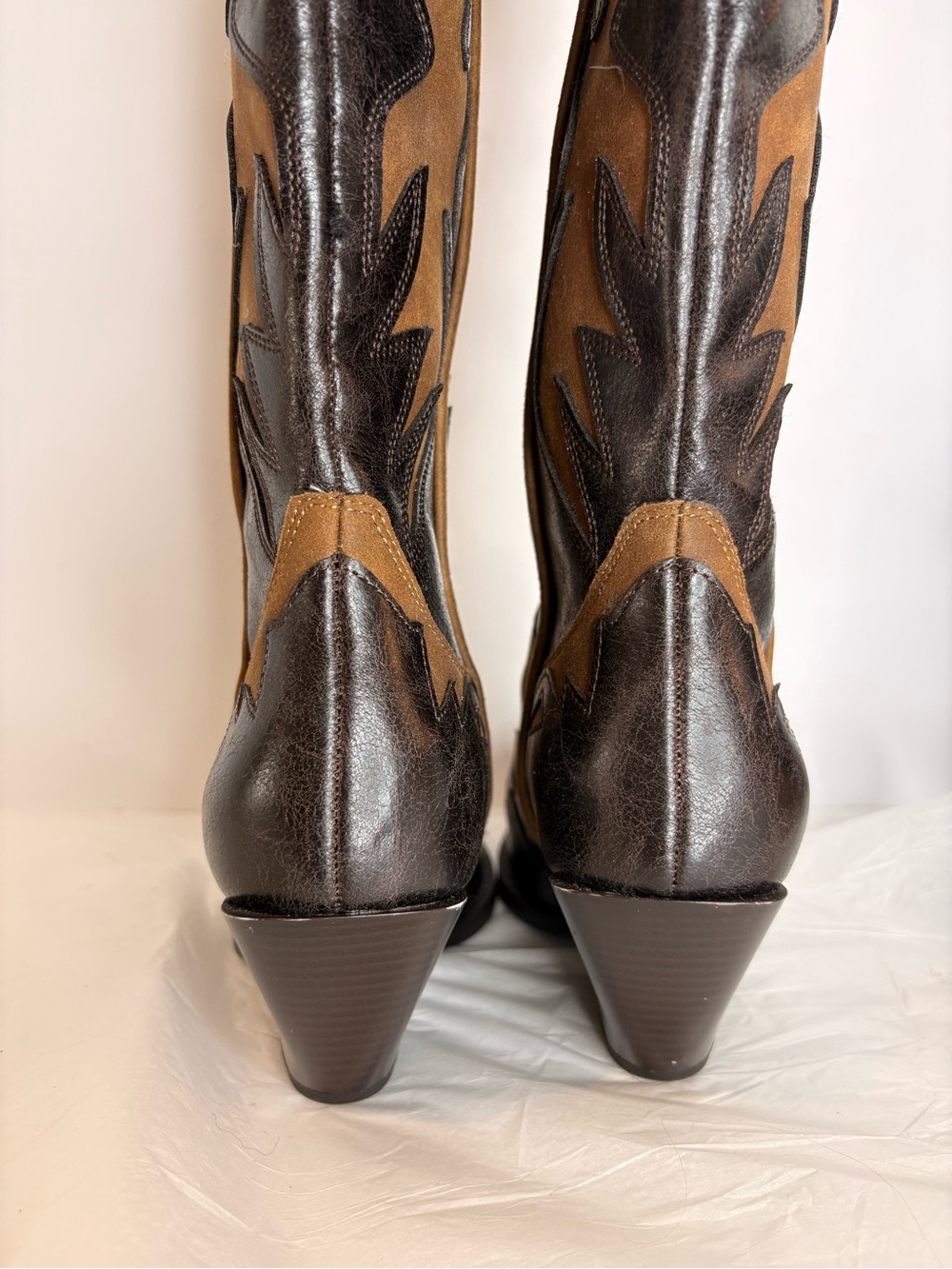 Zara Two-Tone Brown and Dark Brown Over-the-Knee Western Boots - Picture 6 of 12